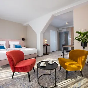 4* Hotel Mr67 Mayera Rapaporta