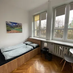 Classy In Old Town Apartment