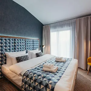 4* Hotel Avena Boutique By Artery
